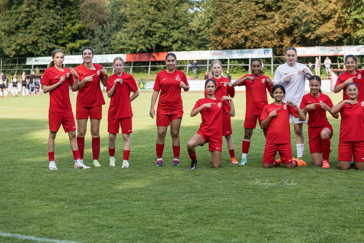 Bild 354 - wCJ VfL Pinneberg - Eimsbuetteler TV : Ergebnis: 0:5